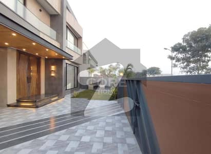 1 Kanal 6 Beds Full Basement Luxury House For Rent Phase 6 DHA Lahorw
