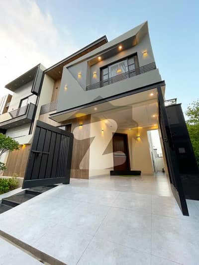 Beautifully Designed 5 Marla House with Modern Features