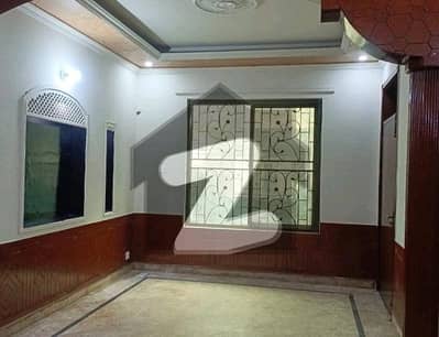Johar Town Phase 2 5Marla House Far Rent Block H3 Near Expo Center. Marble Floors