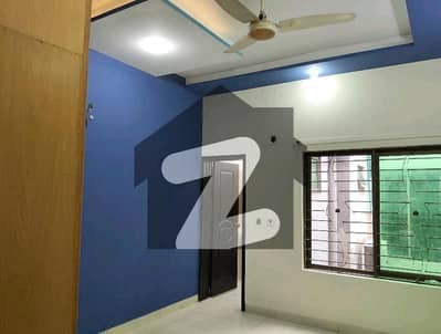 جوہر ٹاؤن فیز 2 - بلاک جے2 جوہر ٹاؤن فیز 2,جوہر ٹاؤن,لاہور میں 4 کمروں کا 5 مرلہ مکان 2.6 کروڑ میں برائے فروخت۔