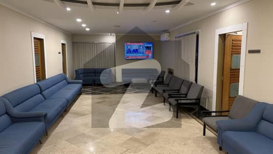 LAWRENCE ROAD 10 MARLA GROUND FLOOR FLAT BEST LOCATION FACING JINNAH PARK CORNER IS AVAILABLE FOR SALE