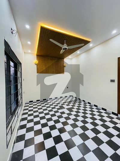 رئیل پام سٹی ایمن آباد موڑ,گوجرانوالہ میں 4 کمروں کا 5 مرلہ مکان 1.65 کروڑ میں برائے فروخت۔ رئیل پام سٹی ایمن آباد موڑ,گوجرانوالہ میں 4 کمروں کا 5 مرلہ مکان 1.65 کروڑ میں برائے فروخت۔