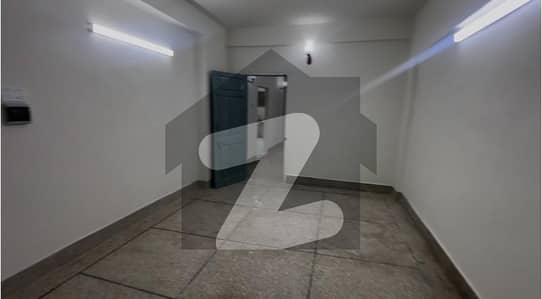 پی ای سی ایچ ایس بلاک 2 پی ای سی ایچ ایس,جمشید ٹاؤن,کراچی میں 3 مرلہ Studio دفتر 80.0 ہزار میں کرایہ پر دستیاب ہے۔