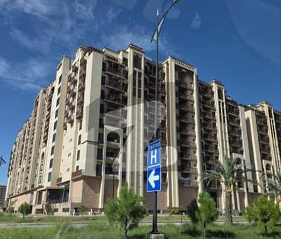 بحریہ انکلیو - سیکٹر ایچ بحریہ انکلیو,بحریہ ٹاؤن,اسلام آباد میں 3 کمروں کا 11 مرلہ فلیٹ 2.2 کروڑ میں برائے فروخت۔