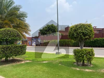 I SELL 8MARLA PLOT IN EASTERN EXT PHASE 1 BAHRIA ORCHARD LAHORE