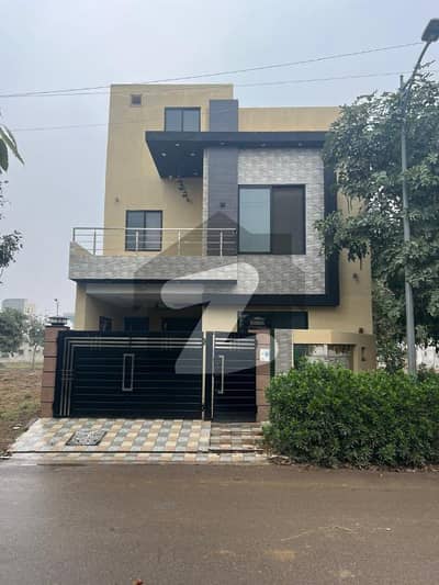 New Lahore City 5 Marla Corner Brand New Modern Design Spanish House Most Beautiful Prime Location For Sale In New Lahore City Phase 2