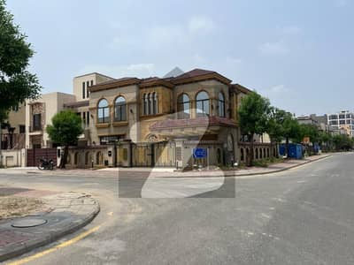 I SELL 10MARLA PLOT IN NORTHREN BLOCK PLASE 1 BAHRIA ORCHARD