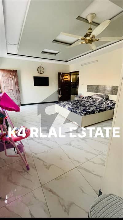 Chance Deal 3 Bed Apartment With Roof For Sale On Jamshed Road, Karachi