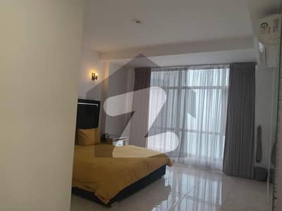 امارکریسنٹ بے ڈی ایچ اے فیز 8,ڈی ایچ اے ڈیفینس,کراچی میں 2 کمروں کا 7 مرلہ فلیٹ 4.5 لاکھ میں کرایہ پر دستیاب ہے۔