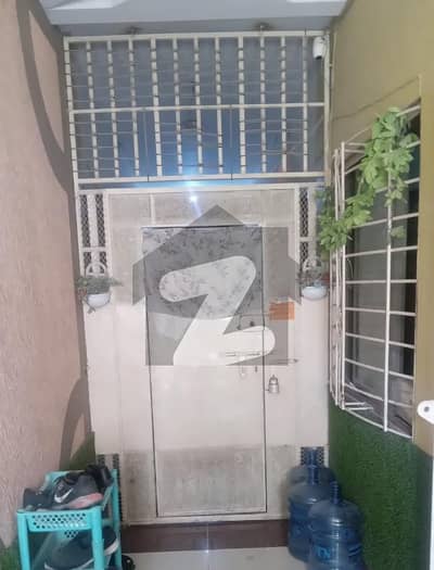 Book A Prime Location 950 Square Feet Flat In Jamshed Road For Sale