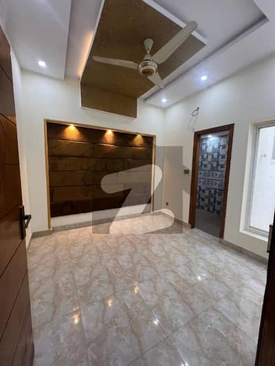 نیو لاهور سٹی لاہور میں 3 کمروں کا 3 مرلہ مکان 83.0 لاکھ میں برائے فروخت۔