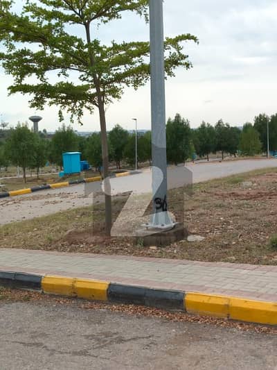 Plot available for sale in DHA phase 7