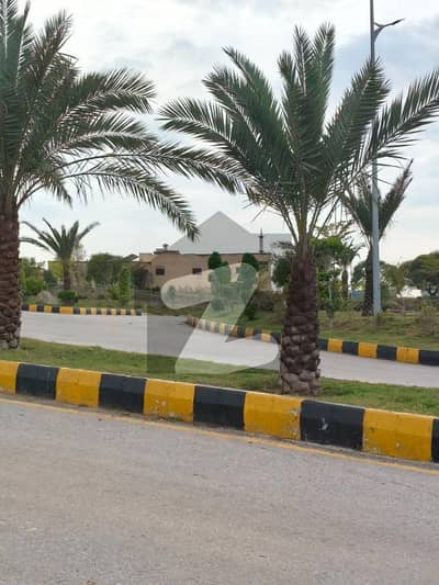 ڈی ایچ اے ویلی - بوجنولیا سیکٹر ڈی ایچ اے ویلی,ڈی ایچ اے ڈیفینس,اسلام آباد میں 8 مرلہ کمرشل پلاٹ 1.8 کروڑ میں برائے فروخت۔