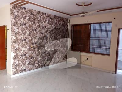 جوہر ٹاؤن فیز 1 - بلاک جی1 جوہر ٹاؤن فیز 1,جوہر ٹاؤن,لاہور میں 2 کمروں کا 12 مرلہ بالائی پورشن 75.0 ہزار میں کرایہ پر دستیاب ہے۔