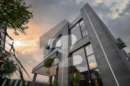 ڈی ایچ اے فیز 7 - بلاک کیو فیز 7,ڈیفنس (ڈی ایچ اے),لاہور میں 5 کمروں کا 1 کنال مکان 7.86 کروڑ میں برائے فروخت۔