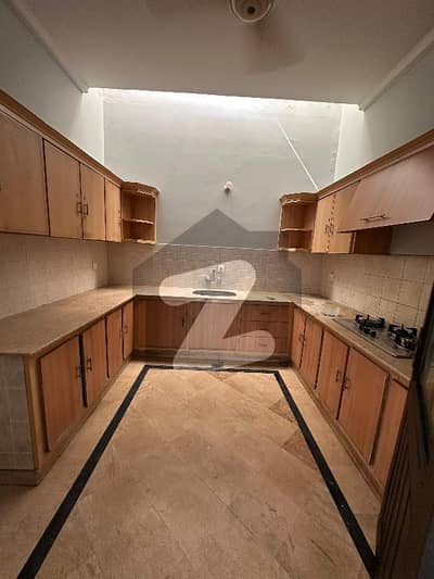 upper portion for rent