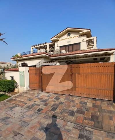 1 kanal Elegant designer Spanish House for Rent DHA Lahore