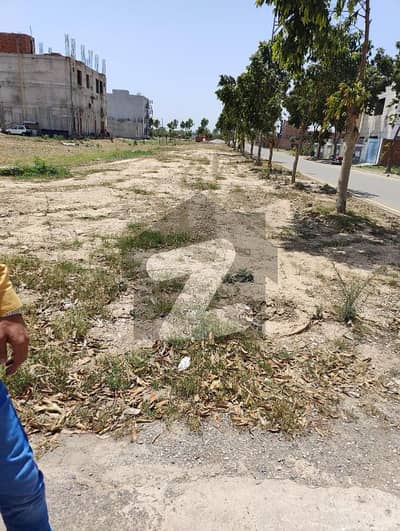 10 MARLA MOST BEAUTIFUL PRIME LOCATION RESIDENTIAL PLOT FOR SALE IN NEW LAHORE CITY PHASE 2