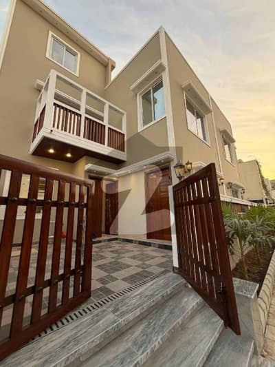 Naya Nazimabad 160 square yards bungalow available for rent in block d