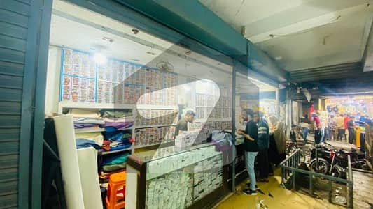 Plaza For Sale in Main Bazar Diglis Pura