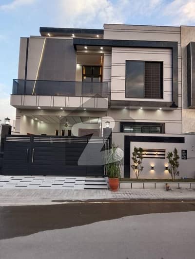 کوہستان انکلیو واہ کینٹ,واہ میں 4 کمروں کا 7 مرلہ مکان 3.6 کروڑ میں برائے فروخت۔