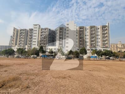 GULBERG GREEN   DIAMOND MALL