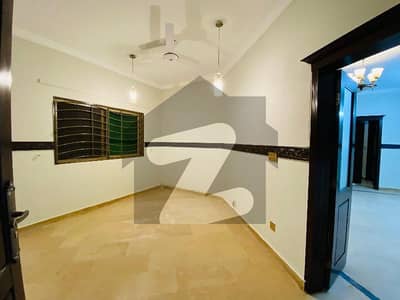 F-11 Luxury 2 Bed Unfurnished Apartment For Rent