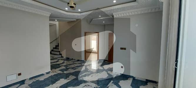 DOUBLE STOREY, OWNER BUILT, BRAND NEW, NEAR DHA EXPRESSWAY DOUBLE STOREY, OWNER BUILT, BRAND NEW, NEAR DHA EXPRESSWAY