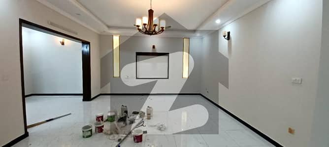 12 Marla Triple Storey House for RENT at G-15