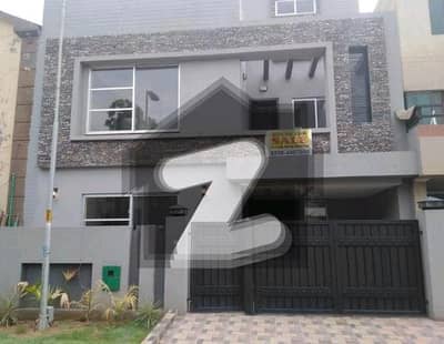5 Marla New Out Class House For Sale In BB Block Sector D Bahria Town