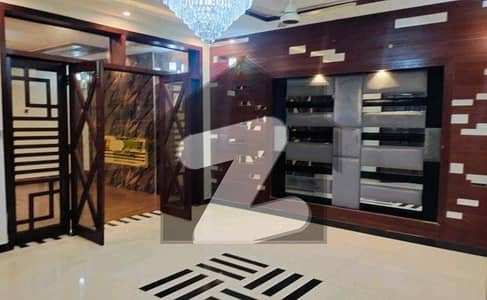 10 Marla House Up For sale In Bahria Town - Sector C