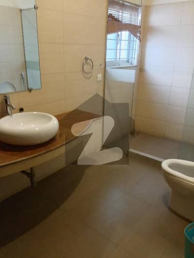 24 MARLA MODERN HOUSE FOR RENT IN CANTT OTHER OPTIONS AVAILABLE IN CANTT CAVLARY GROUND