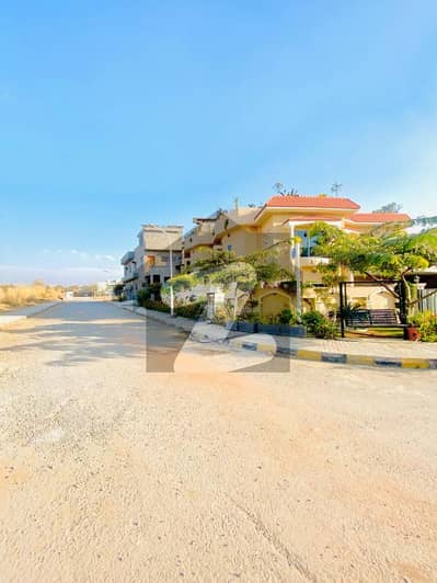 Block Q 1 Kanal Corner Plot For Sale Gulberg Residencia Islamabad