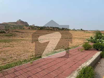 Pair Plot Front Location For Sale