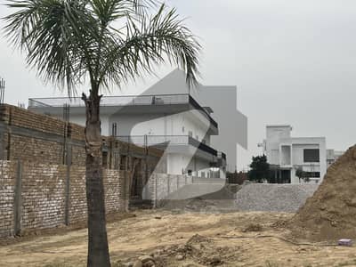 Near park Ideal location plot for sale