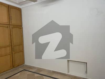 جی ۔ 13/1 جی ۔ 13,اسلام آباد میں 2 کمروں کا 4 مرلہ زیریں پورشن 50.0 ہزار میں کرایہ پر دستیاب ہے۔