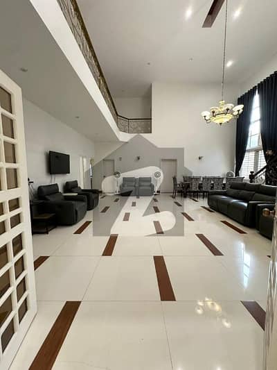 100% CHANCE DEAL HOUSE IN PHASE 6 NEAR PHASE 8 FOR SALE