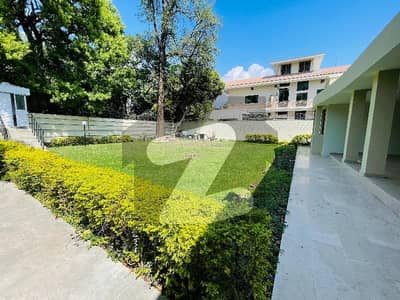 G-6 Newly Renovated Spacious House With Beautiful Garden Available For Rent.