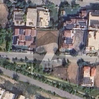 ڈی ایچ اے فیز 2 - سیکٹر ای ڈی ایچ اے ڈیفینس فیز 2,ڈی ایچ اے ڈیفینس,اسلام آباد میں 1 کنال رہائشی پلاٹ 5.4 کروڑ میں برائے فروخت۔