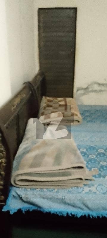 علامہ اقبال ٹاؤن ۔ نیلم بلاک علامہ اقبال ٹاؤن,لاہور میں 2 کمروں کا 3 مرلہ بالائی پورشن 18.0 ہزار میں کرایہ پر دستیاب ہے۔