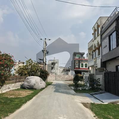 3 marla plot for sale pocession paid vital orchard EE