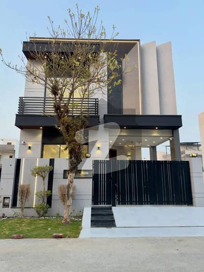 پارک ویو سٹی لاہور میں 4 کمروں کا 5 مرلہ مکان 1.75 کروڑ میں برائے فروخت۔