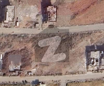 ڈی ایچ اے فیز 5 - سیکٹر ڈی ڈی ایچ اے ڈیفینس فیز 5,ڈی ایچ اے ڈیفینس,اسلام آباد میں 1 کنال رہائشی پلاٹ 3.3 کروڑ میں برائے فروخت۔