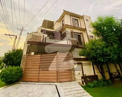 Triple Storey 12 Marla House Available In Marghzar Officers Colony For Sale