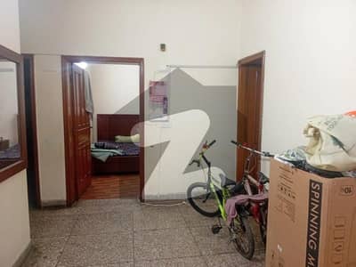 10MARLA UPPER PORTION IN DHA PHASE 4