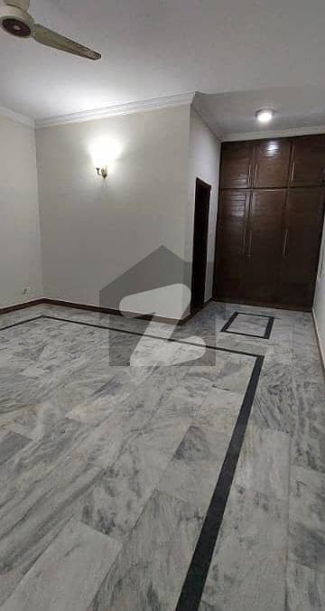 گلشنِ اقبال - بلاک 2 گلشنِ اقبال,گلشنِ اقبال ٹاؤن,کراچی میں 2 کمروں کا 4 مرلہ فلیٹ 40.0 ہزار میں کرایہ پر دستیاب ہے۔