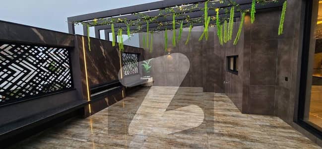 1 Kanal Newly Build House For Sale