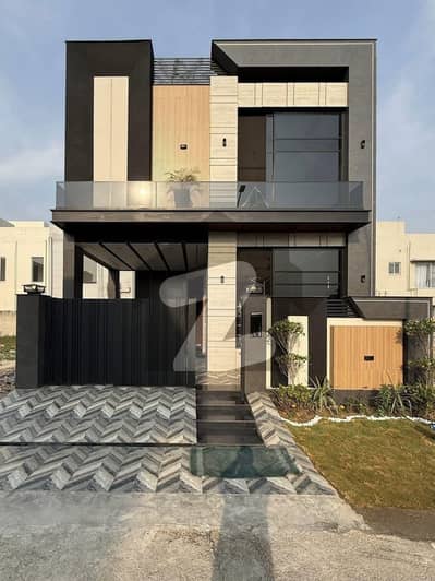 ڈی ایچ اے 11 رہبر فیز 2 ڈی ایچ اے 11 رہبر,لاہور میں 3 کمروں کا 5 مرلہ مکان 2.4 کروڑ میں برائے فروخت۔