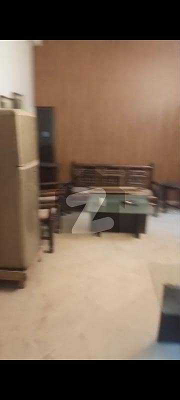 ای ۔ 11/3 ای ۔ 11,اسلام آباد میں 2 کمروں کا 3 مرلہ فلیٹ 65.0 ہزار میں کرایہ پر دستیاب ہے۔