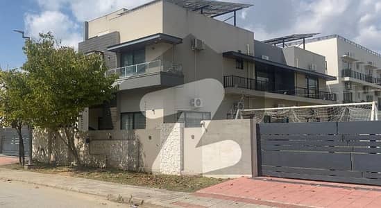 ڈی ایچ اے ڈیفینس فیز 2 ڈی ایچ اے ڈیفینس,اسلام آباد میں 5 کمروں کا 1 کنال مکان 20.0 کروڑ میں برائے فروخت۔